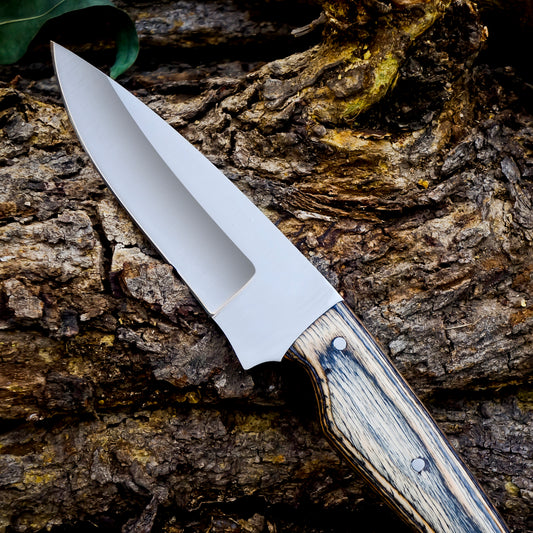 D2 steel skinner knives